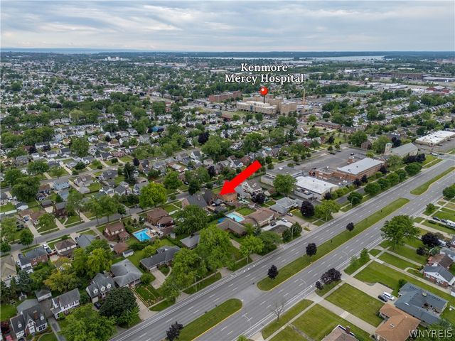 77 Lowell Road, Tonawanda, NY 14217