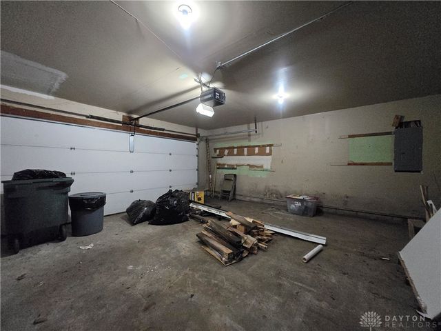 5430 David Drive, Tipp City, OH 45371