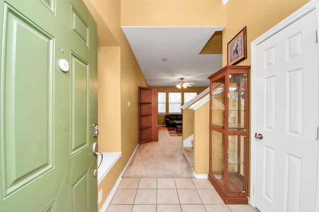 17267 Oakwood Chase Drive, Spring, TX 77379