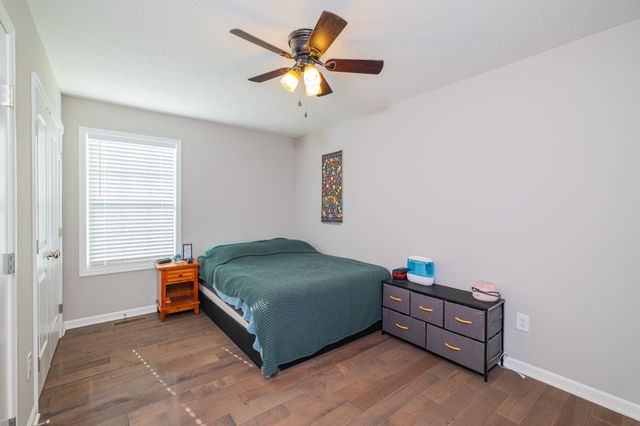 1019 Old Cowan Rd, Winchester, TN 37398