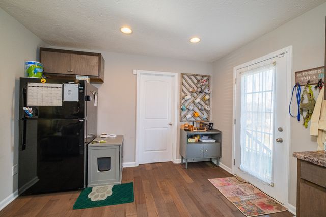 1019 Old Cowan Rd, Winchester, TN 37398