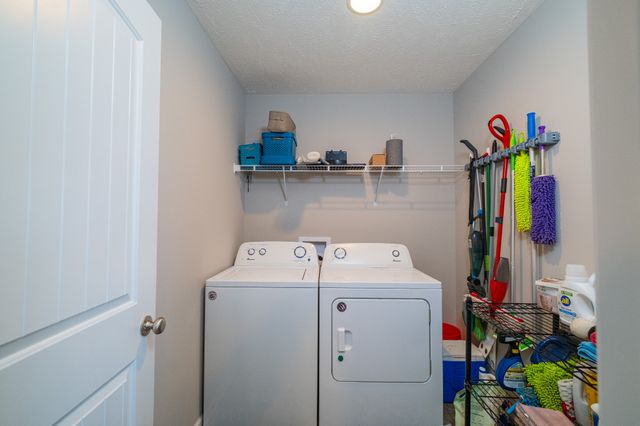 1019 Old Cowan Rd, Winchester, TN 37398