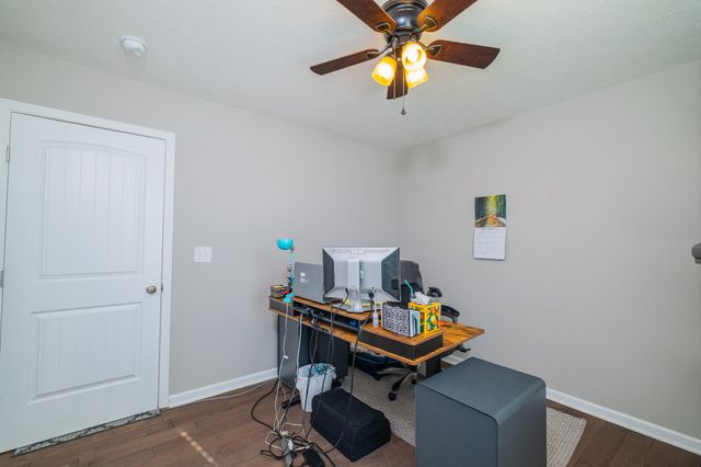 1019 Old Cowan Rd, Winchester, TN 37398