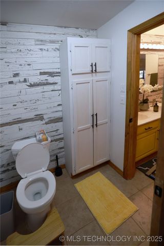 134 N BK 1800 Road, Stigler, OK 74462