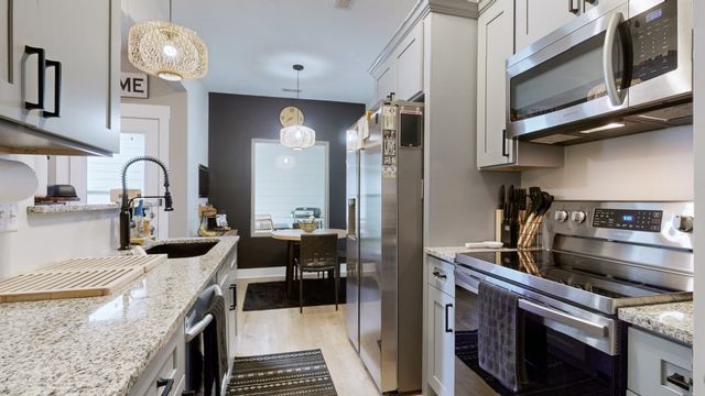 2171 Hospitality Ln, Murfreesboro, TN 37128