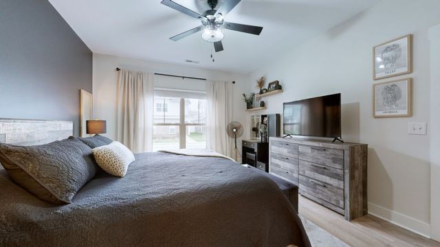 2171 Hospitality Ln, Murfreesboro, TN 37128