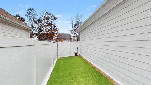 2171 Hospitality Ln, Murfreesboro, TN 37128