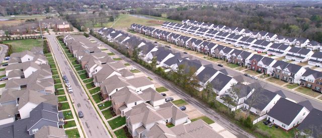 2171 Hospitality Ln, Murfreesboro, TN 37128