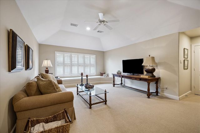 7723 N Hunters Creekway Drive, Houston, TX 77055