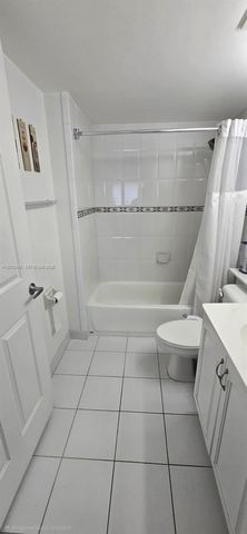 2475 NW 16th St Rd 504, Miami, FL 33125