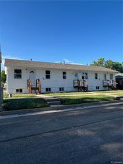 351 E 2nd Street, Akron, CO 80720