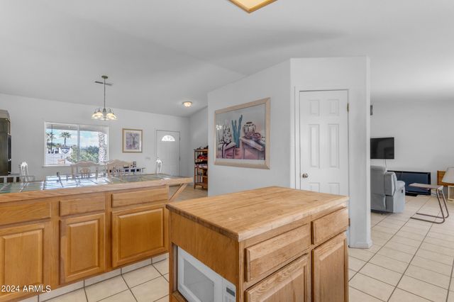 66816 WASHBURN Way, Salome, AZ 85348