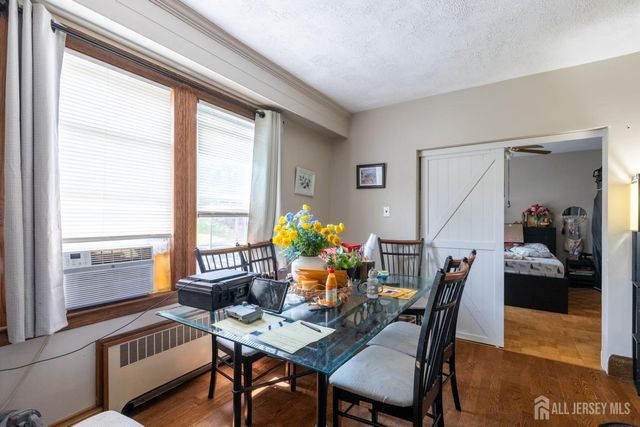 73 Nichol Avenue, New Brunswick, NJ 08901