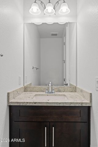 721 E CAROL Avenue, Phoenix, AZ 85020