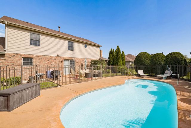 8299 Tatum Lane, Frankfort, IL 60423