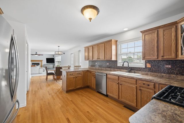 8299 Tatum Lane, Frankfort, IL 60423