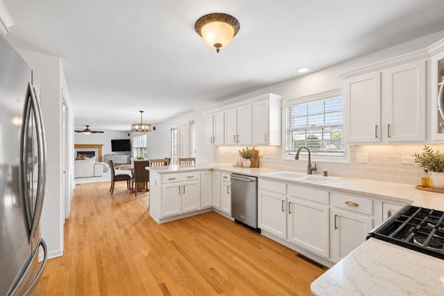 8299 Tatum Lane, Frankfort, IL 60423