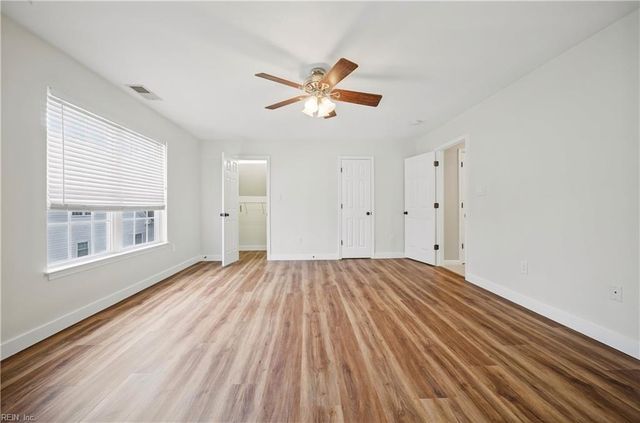 1076 Scenic BLVD, Chesapeake, VA 23322