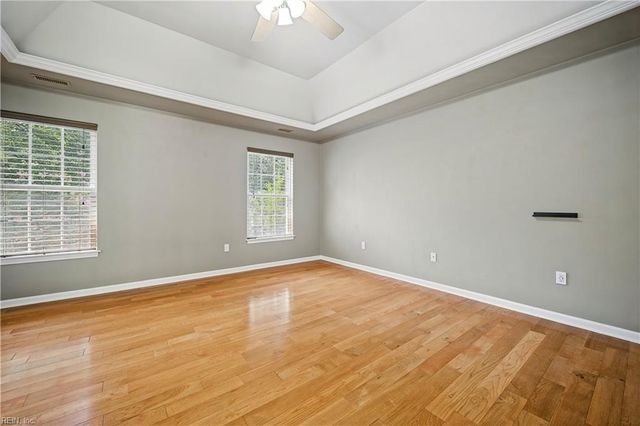1076 Scenic BLVD, Chesapeake, VA 23322