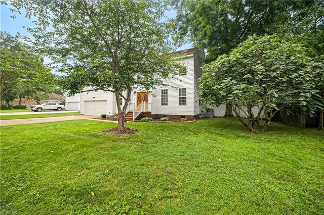 1076 Scenic BLVD, Chesapeake, VA 23322