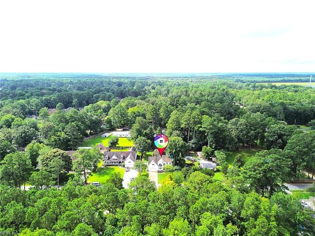 1076 Scenic BLVD, Chesapeake, VA 23322