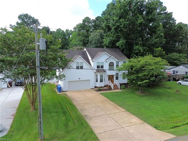 1076 Scenic BLVD, Chesapeake, VA 23322