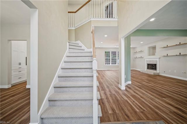 1076 Scenic BLVD, Chesapeake, VA 23322