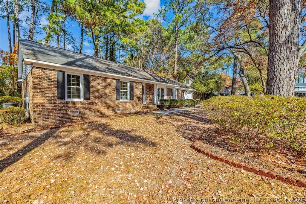 5890 Waccamaw Court, Fayetteville, NC 28314 — photo 2