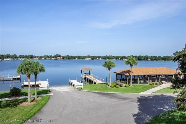 128 Grandview Boulevard, Lake Placid, FL 33852