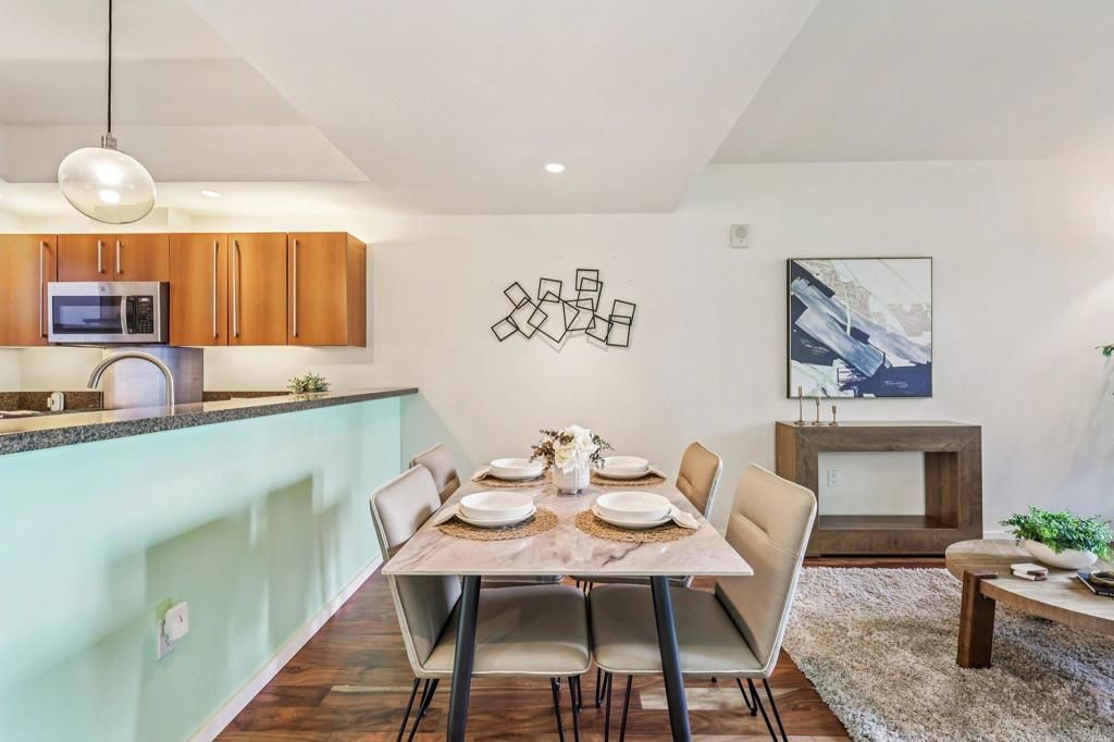 Image 10 of property listing at 321 10Th Avenue 509, San Diego, CA 92101