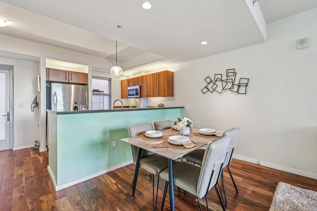 Image 11 of property listing at 321 10Th Avenue 509, San Diego, CA 92101