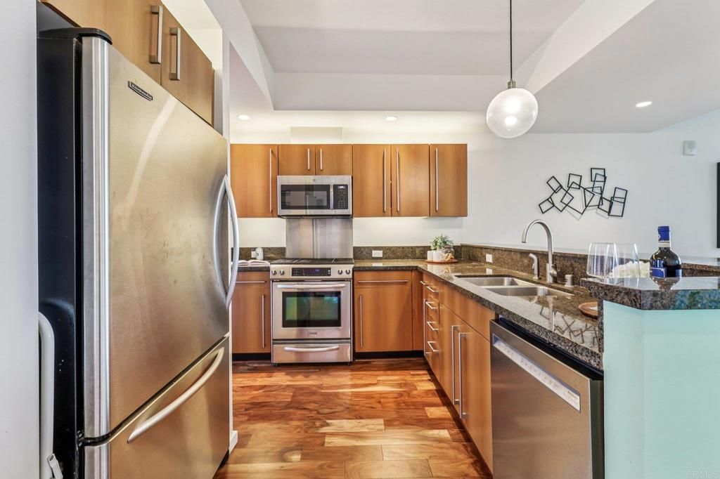 Image 16 of property listing at 321 10Th Avenue 509, San Diego, CA 92101