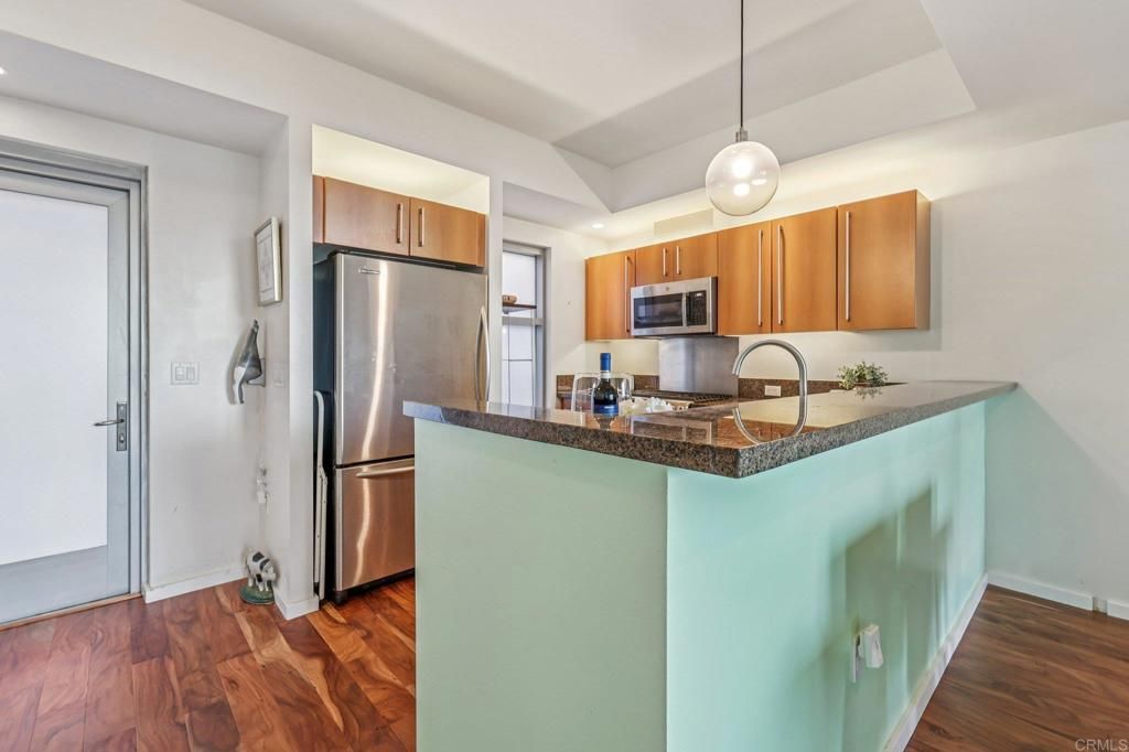 Image 17 of property listing at 321 10Th Avenue 509, San Diego, CA 92101