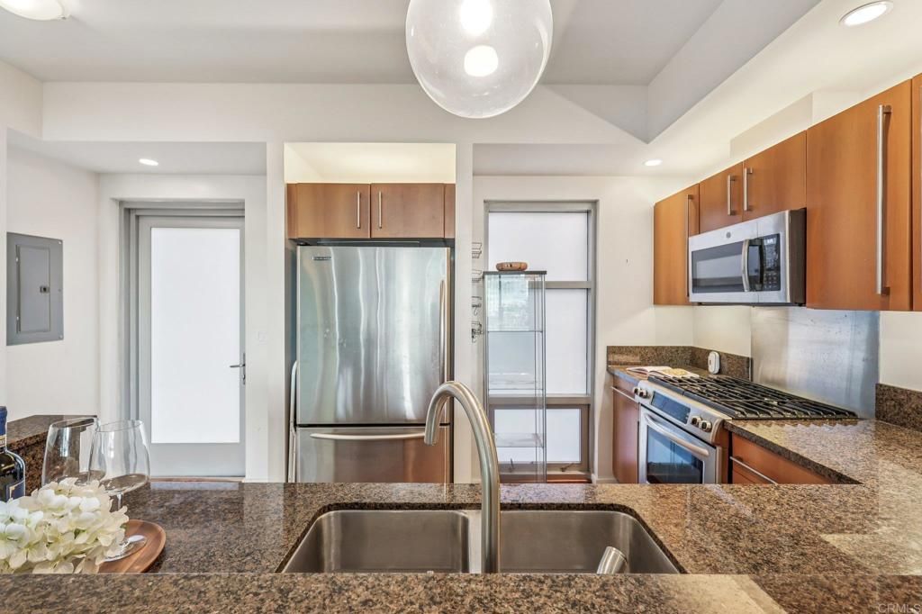 Image 19 of property listing at 321 10Th Avenue 509, San Diego, CA 92101