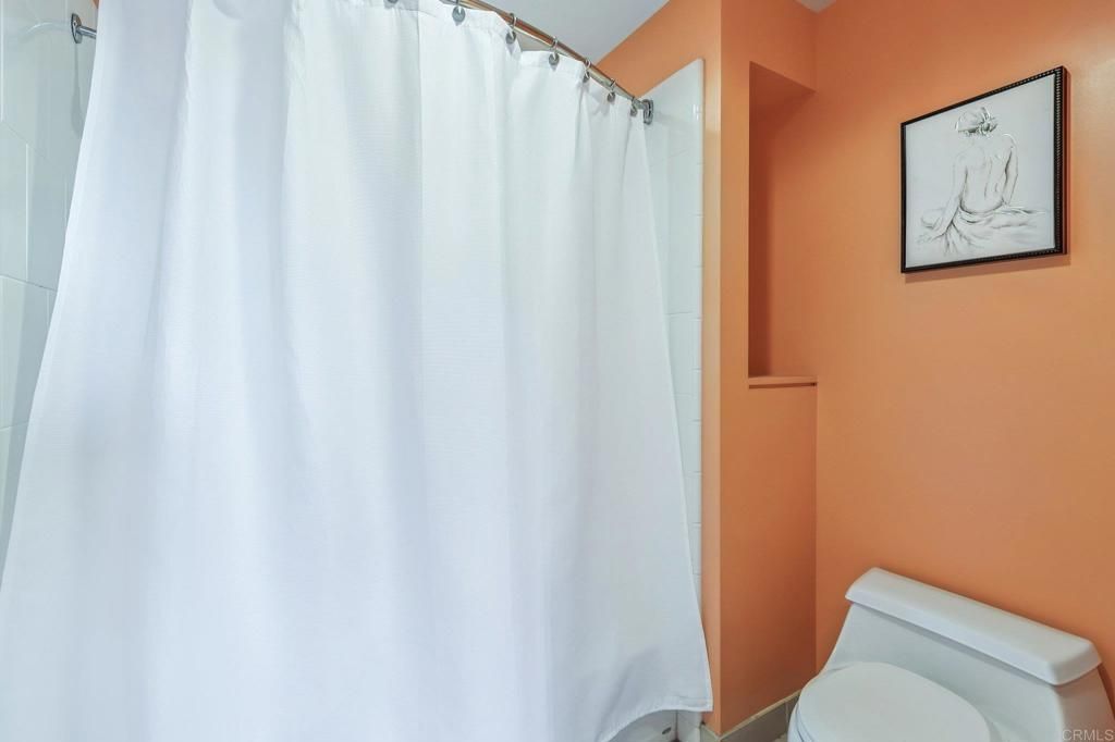 Image 35 of property listing at 321 10Th Avenue 509, San Diego, CA 92101