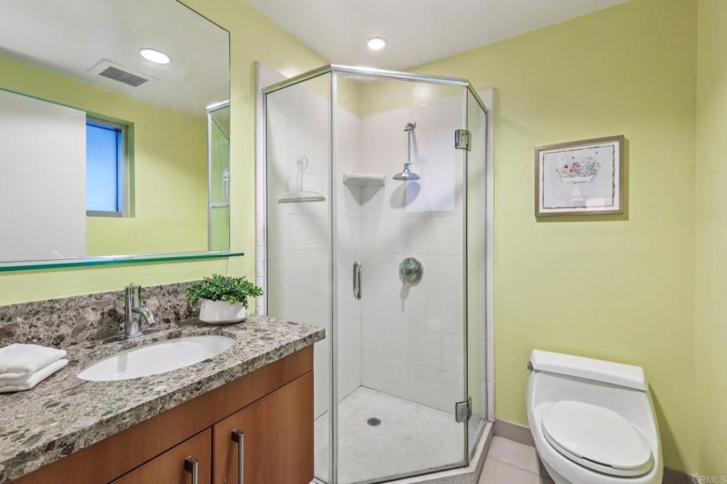 Image 38 of property listing at 321 10Th Avenue 509, San Diego, CA 92101