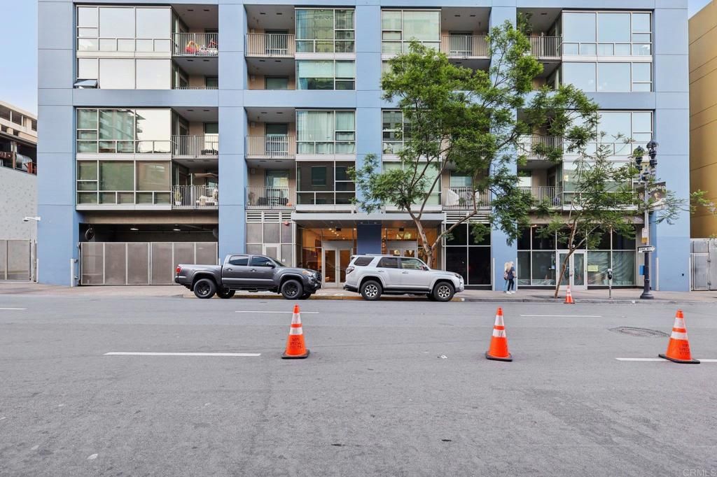 Image 50 of property listing at 321 10Th Avenue 509, San Diego, CA 92101