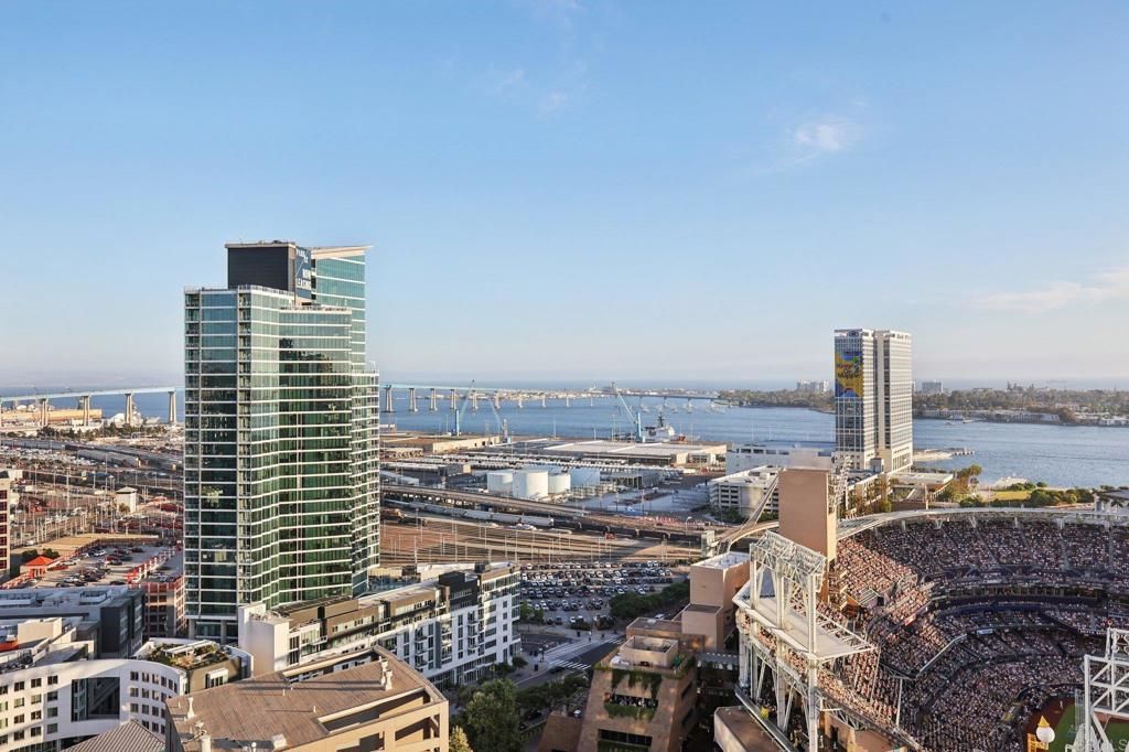 Image 67 of property listing at 321 10Th Avenue 509, San Diego, CA 92101