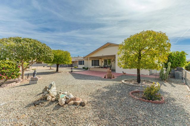 10910 W HUTTON Drive, Sun City, AZ 85351