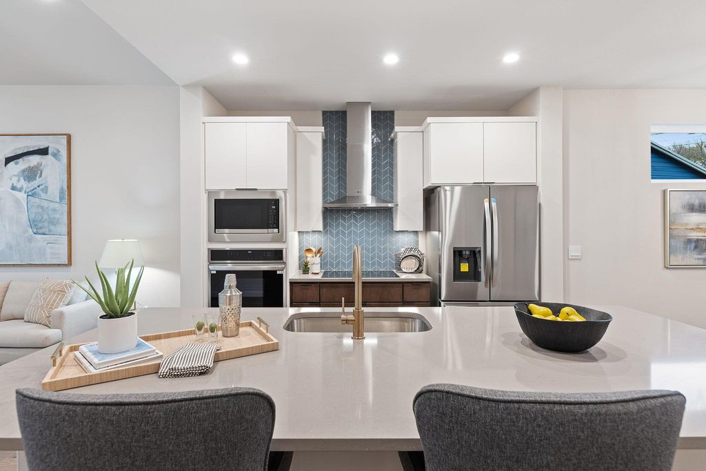 6309 Bristol CIR, Austin, TX 78723