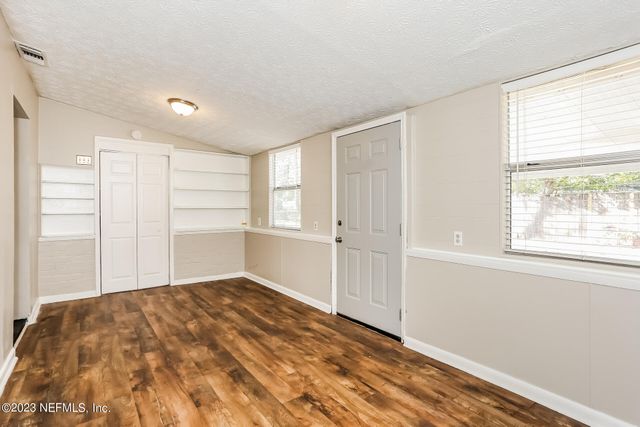 1411 PALMDALE Street, Jacksonville, FL 32208