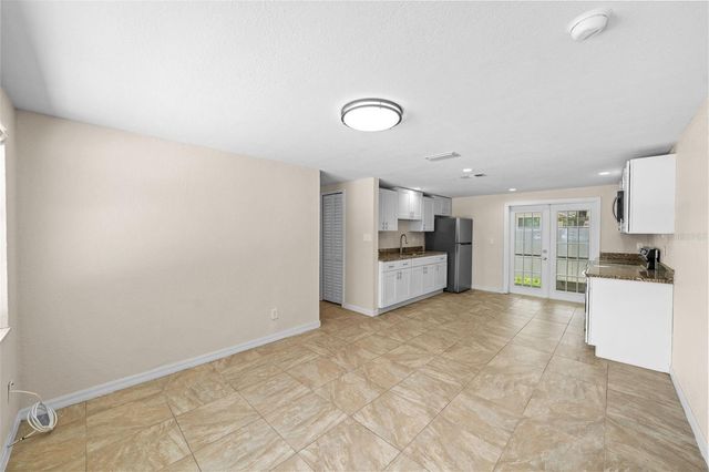 12410 N 59TH STREET B, Tampa, FL 33617