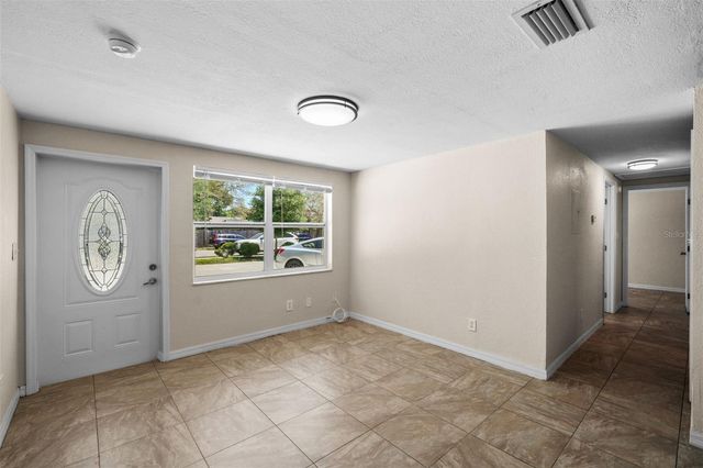 12410 N 59TH STREET B, Tampa, FL 33617