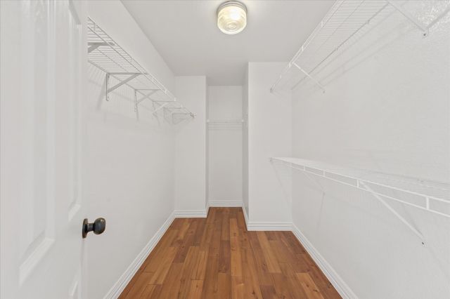 5624 Goldeneye Lane, Dallas, TX 75249