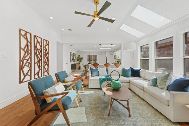 5624 Goldeneye Lane, Dallas, TX 75249