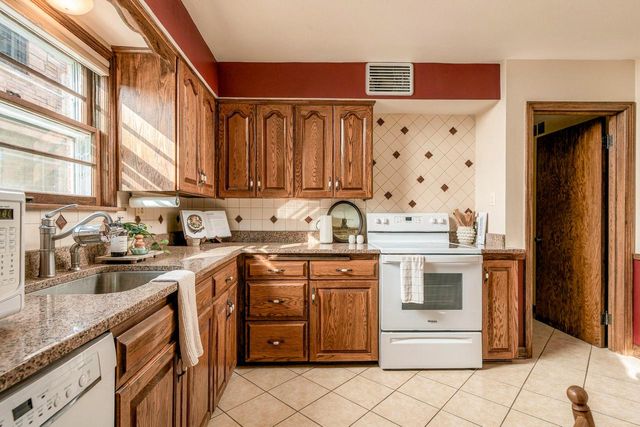 3430 N 93rd STREET, Milwaukee, WI 53222