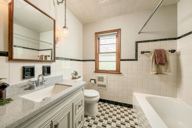 3430 N 93rd STREET, Milwaukee, WI 53222