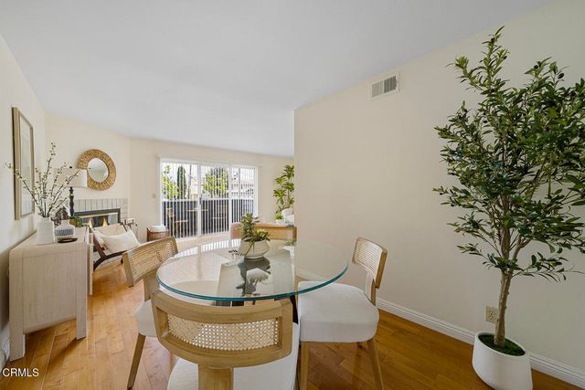 408 S Santa Anita 10, Arcadia, CA 91006
