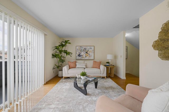 408 S Santa Anita 10, Arcadia, CA 91006