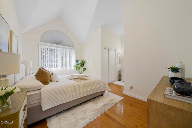 408 S Santa Anita 10, Arcadia, CA 91006